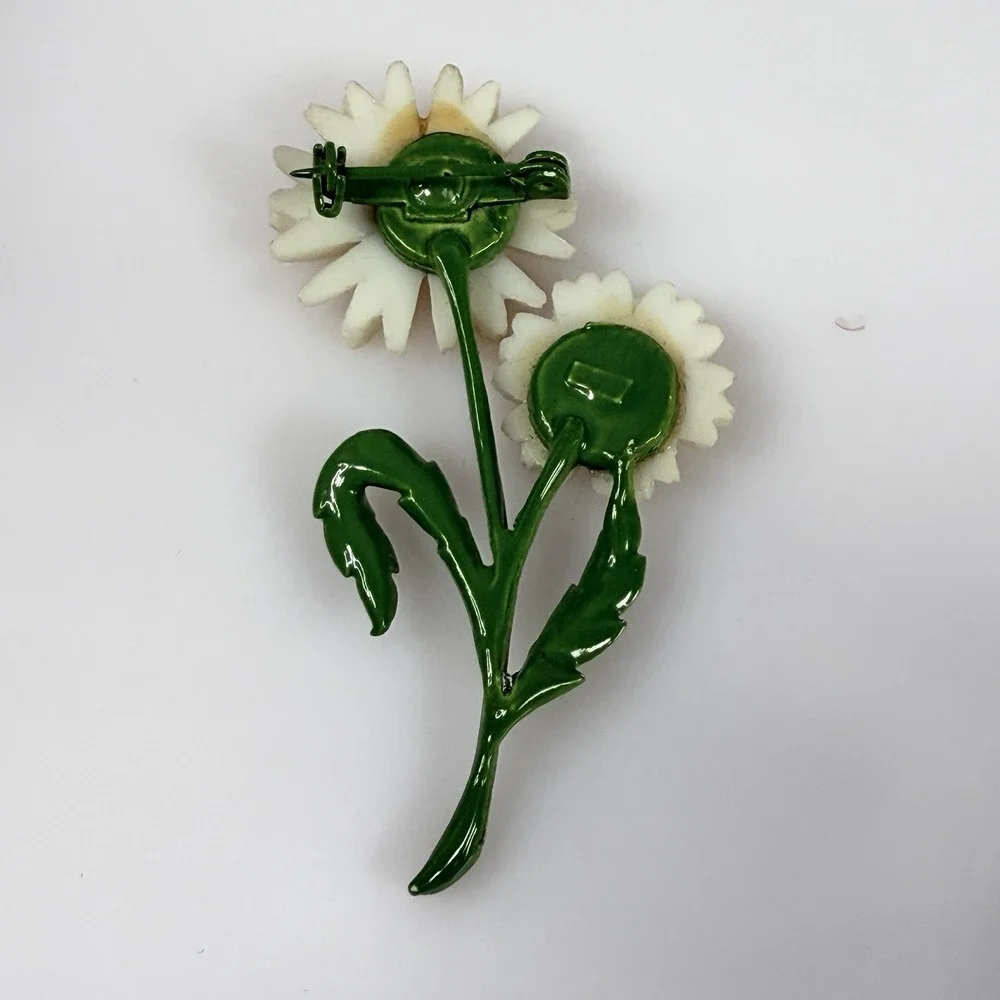 Vintage Flower Brooch Green Enamel & Cream Celluloid 2.5